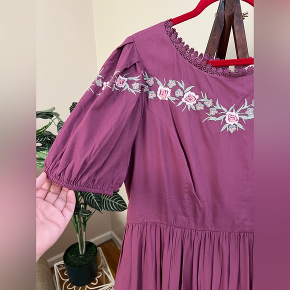 **SOLD** - Picture 4 of 8